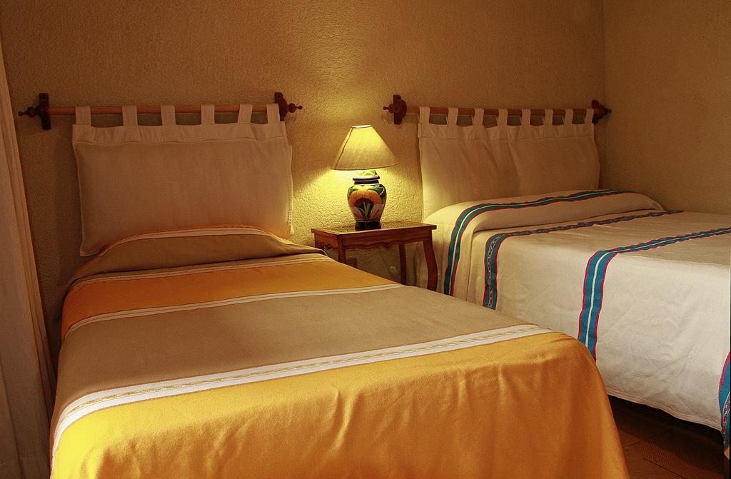 Hostal Casa Castillo Morelia Eksteriør billede