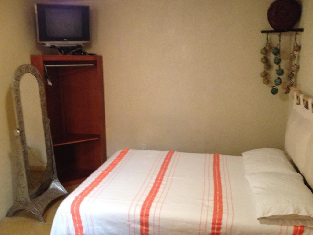 Hostal Casa Castillo Morelia Eksteriør billede