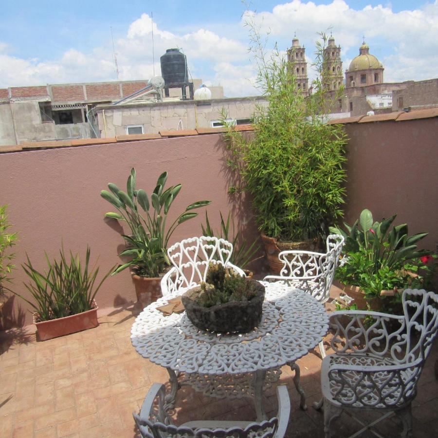 Hostal Casa Castillo Morelia Eksteriør billede
