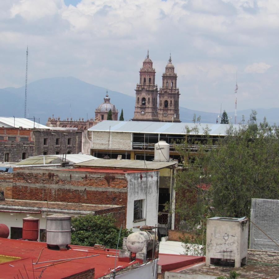 Hostal Casa Castillo Morelia Eksteriør billede